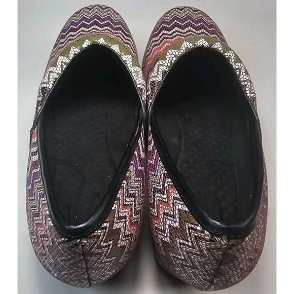 Cherokee Angelique Leather Clogs Chevron Zig Zag Nurse Comfort Size Est 9.5M - Picture 7 of 16